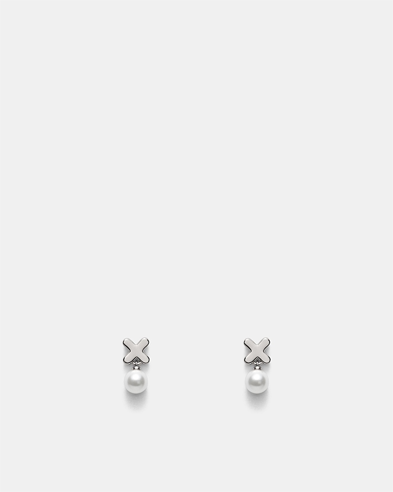Essense Pearl Stud Earrings