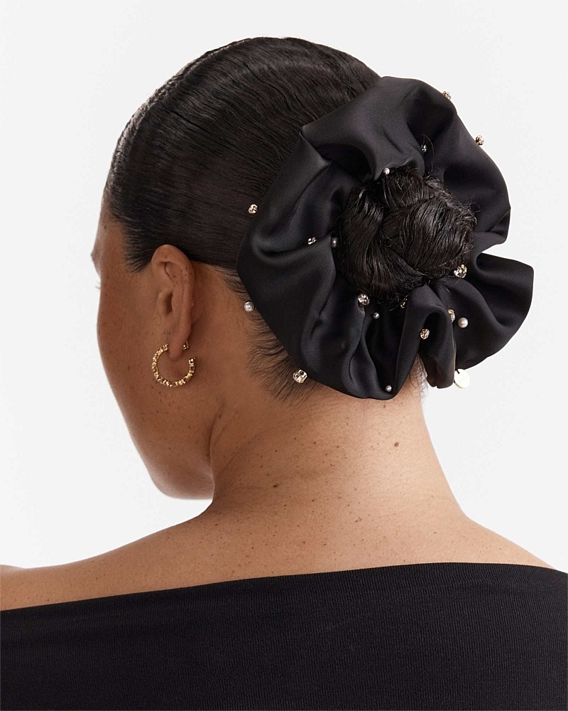 On Fleek Scrunchie