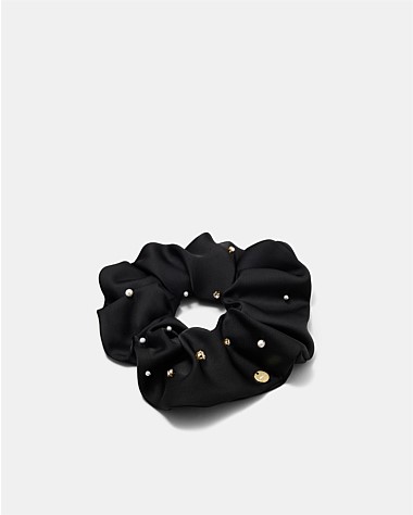 On Fleek Scrunchie