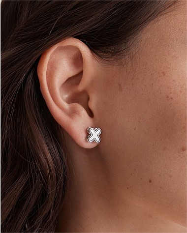 Dreamy Stud Earrings