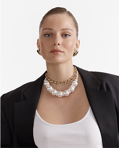 Releve Pearl Necklace