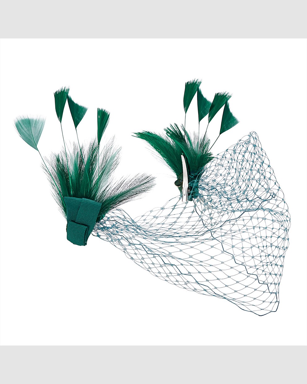 Ruffle Feathers Veil