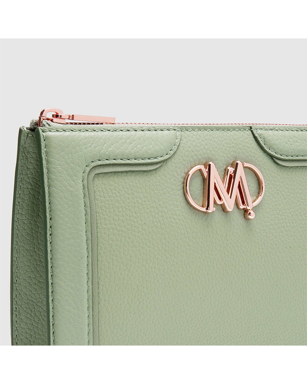 unite medium pouch