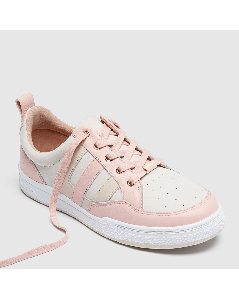 Prime Sneakers