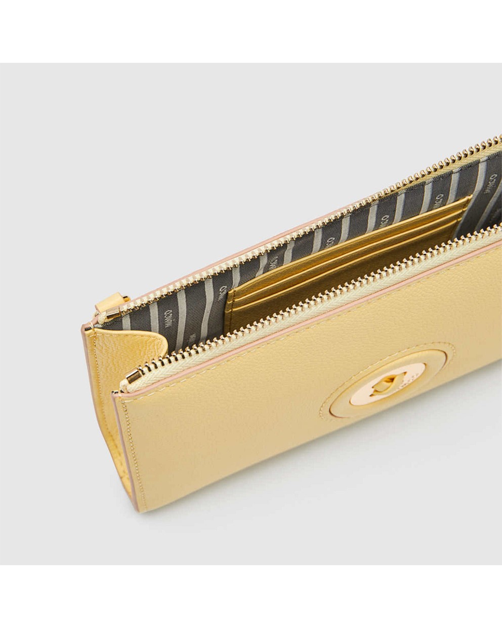 Mim-Mazing Medium Pouch