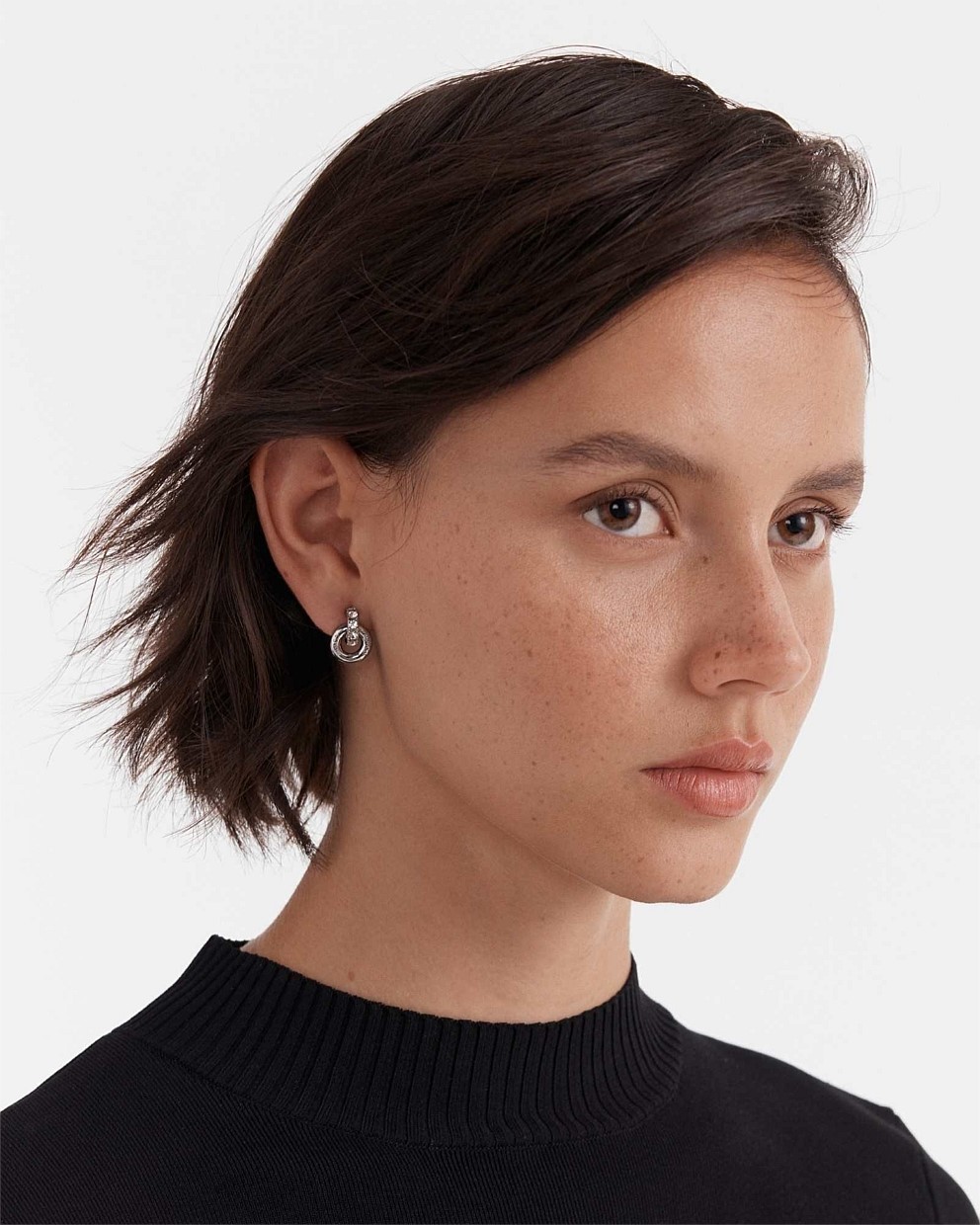 Circulate Stud Earrings