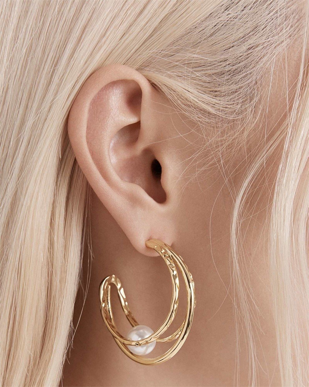 Cadence Pearl Hoop Earrings