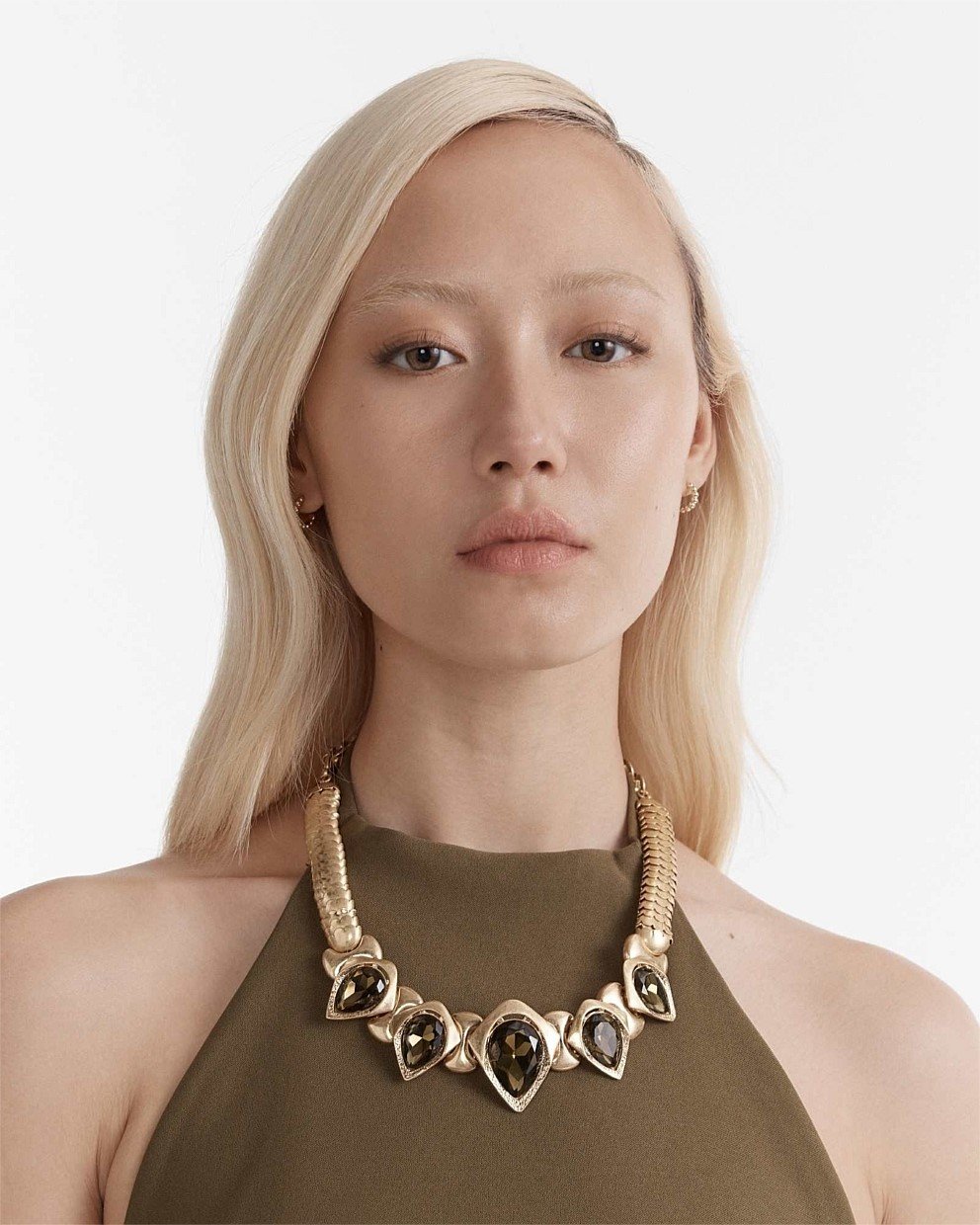 Like A Mirage Statement Necklace