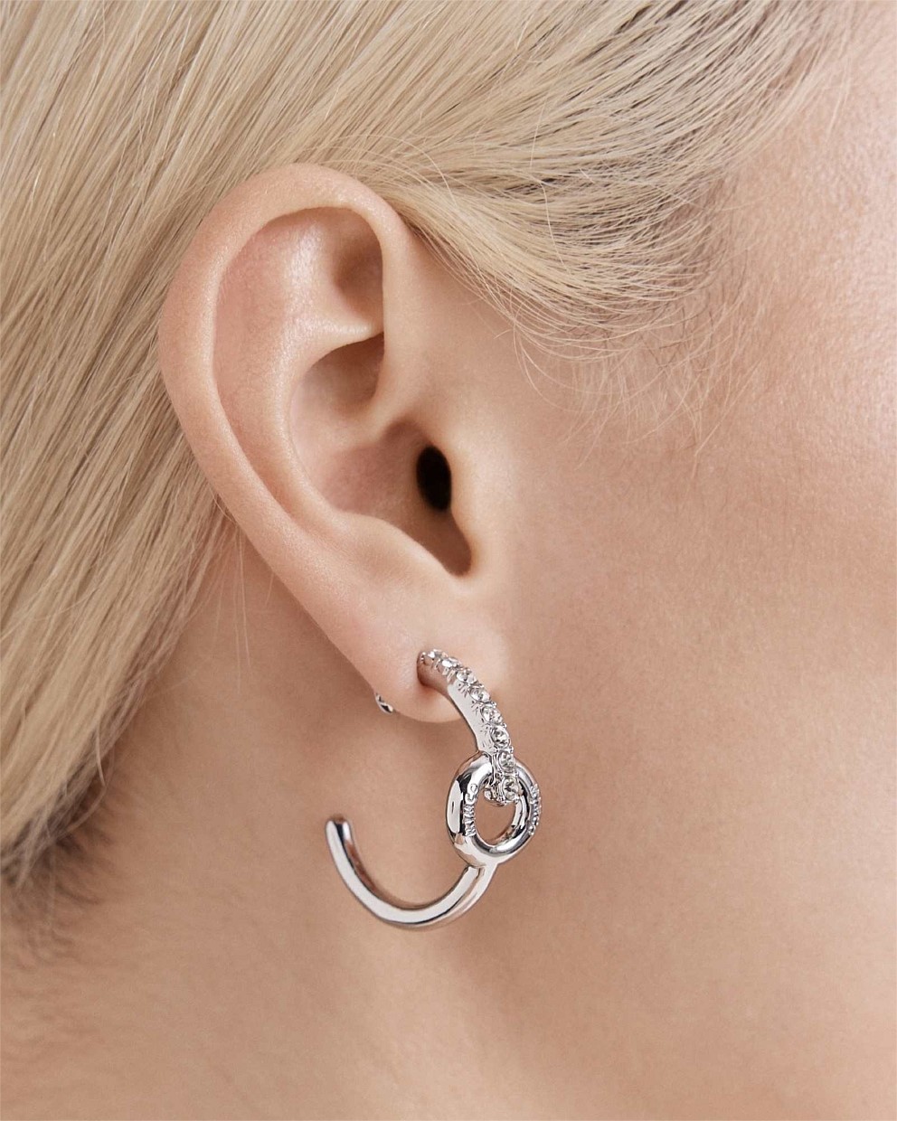 Circulate Hoop Earrings