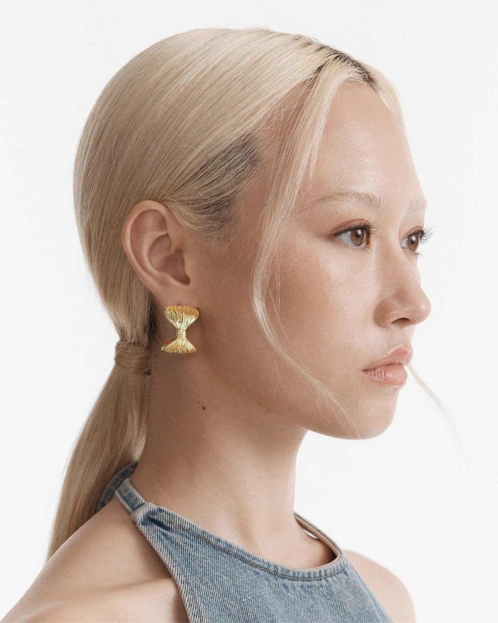 En Pointe Bow Hoop Earrings