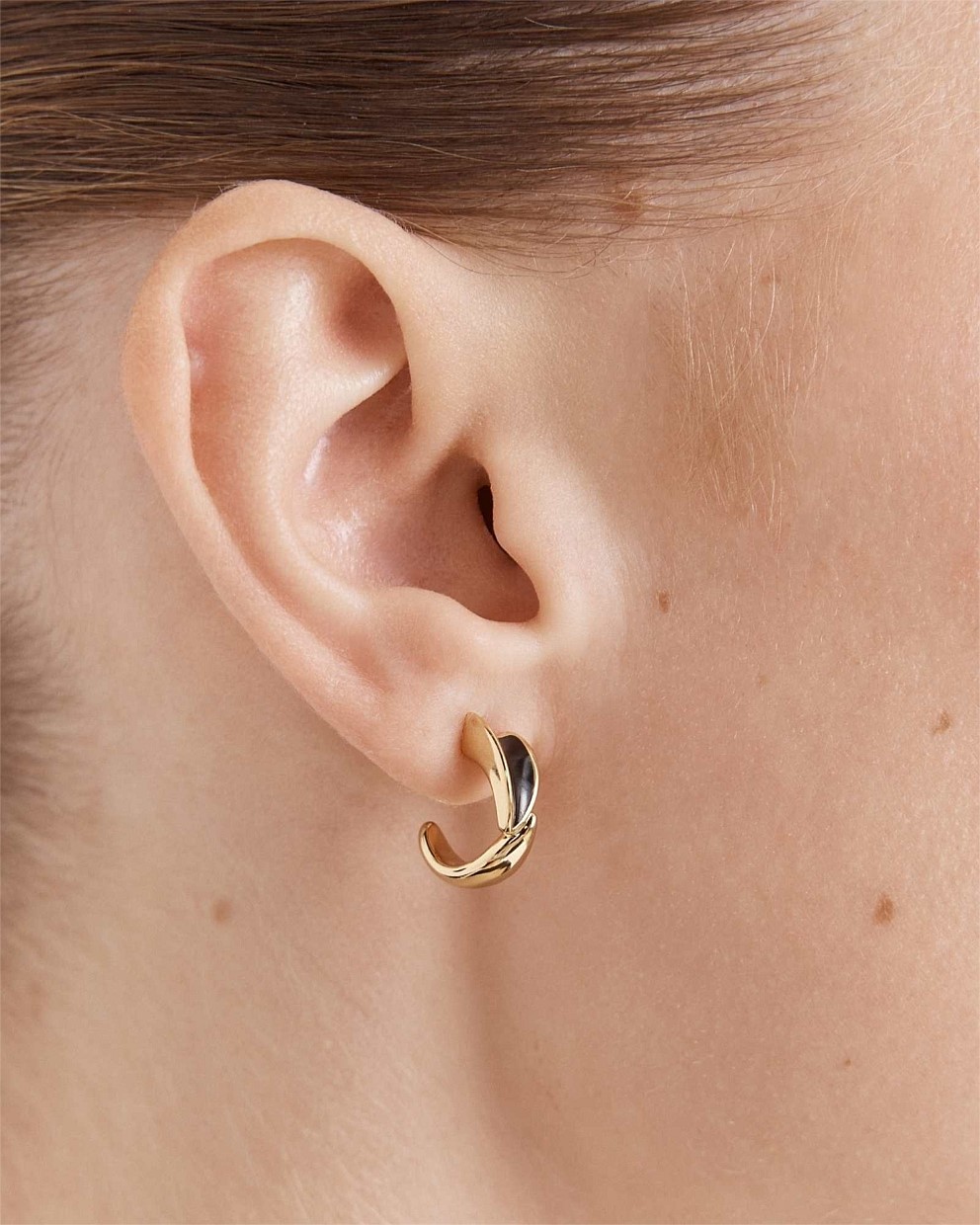 Scoop Small Hoop Earrings