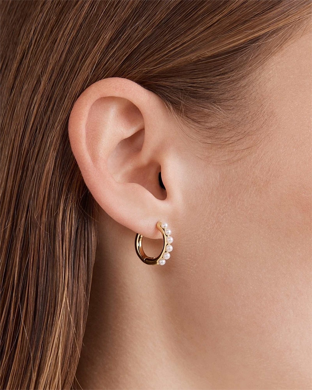 En Pointe Hoop Earrings