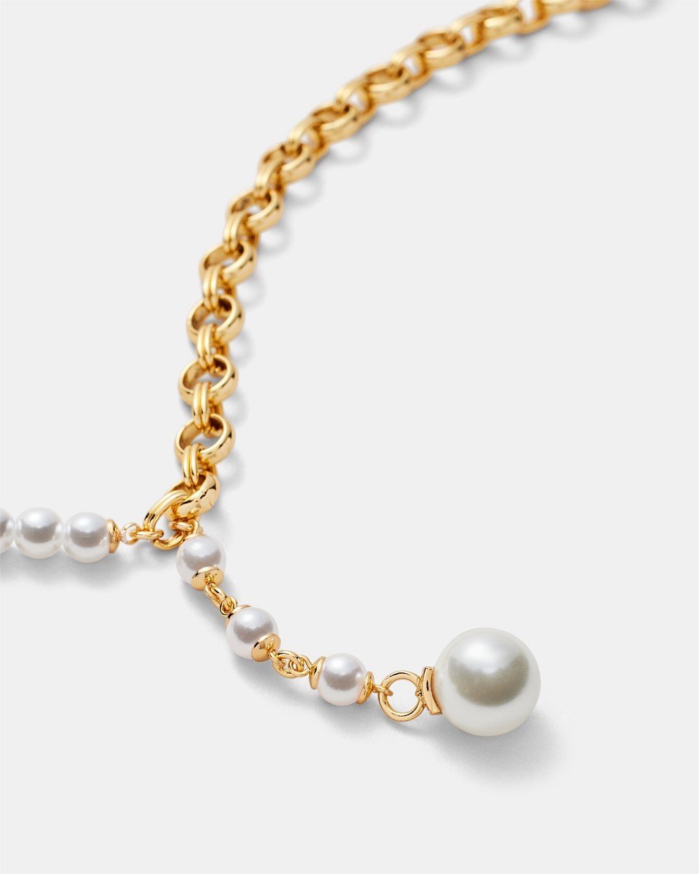 Demeanour Pearl Lariate Necklace