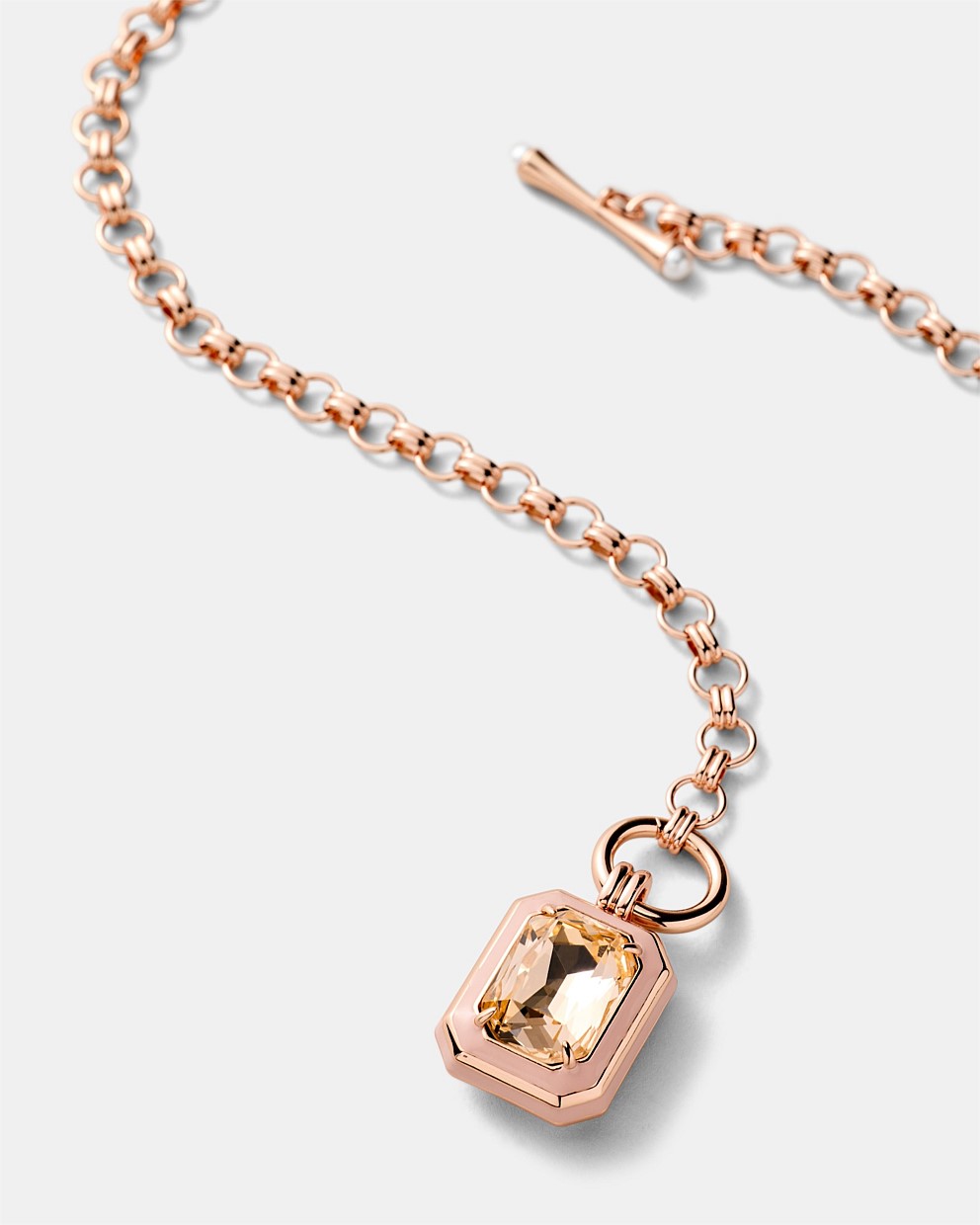 Legacy Enamel Pendant Necklace