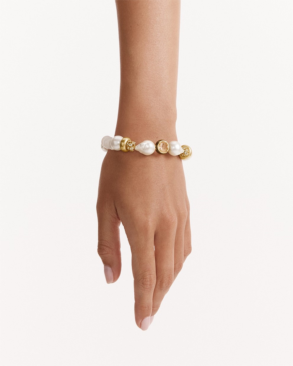 Goddess Pearl Bracelet