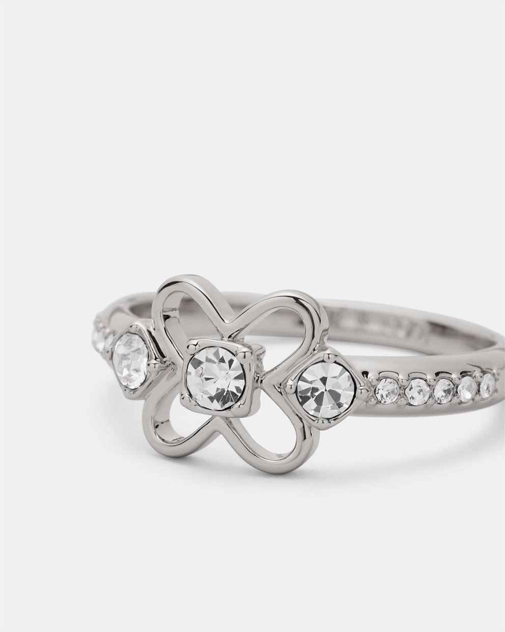 Adorbs Ring