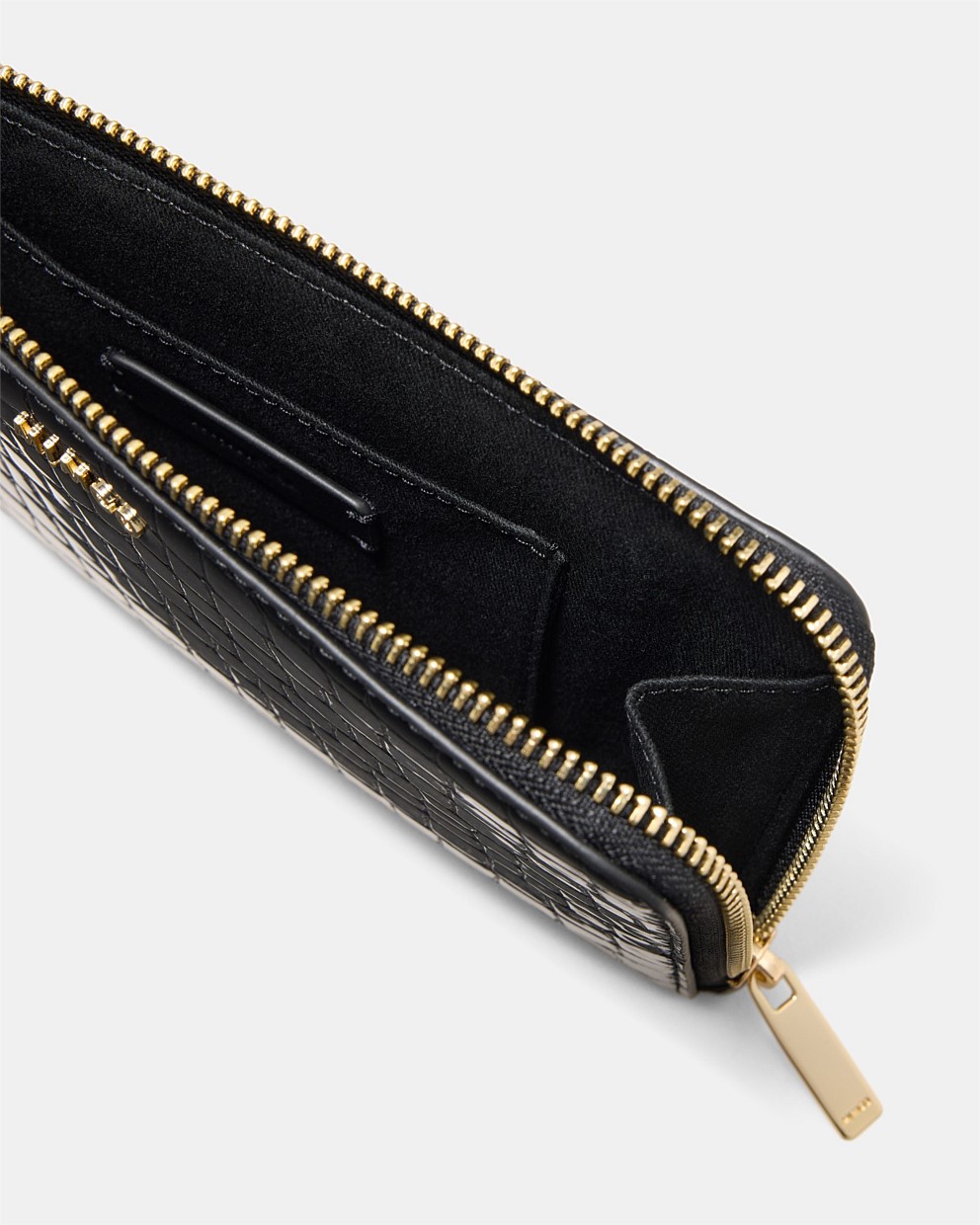 Noir Pouch